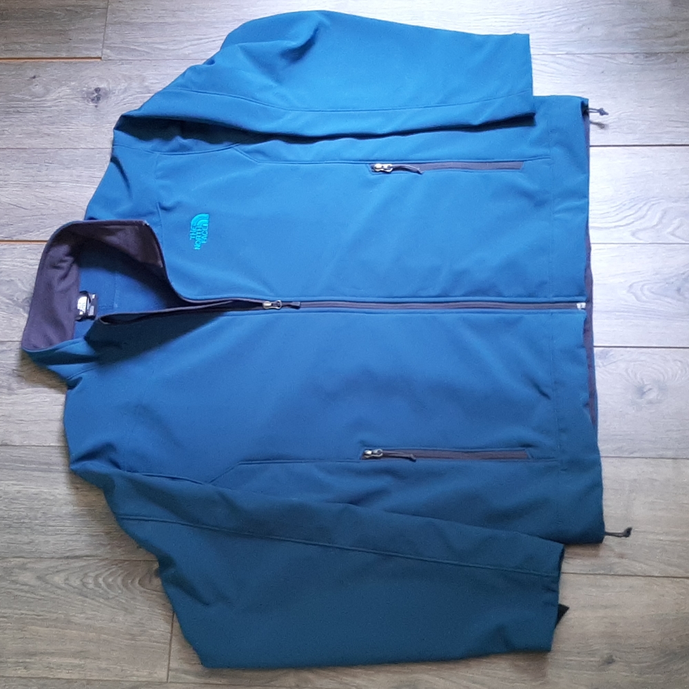 Mens size XXL blue The North Face jacket